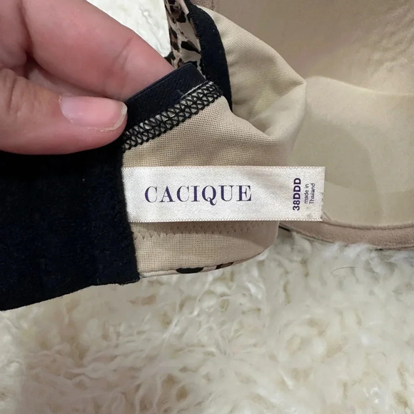 Cacique Leopard Print Bra | 38DDD - Picture 4 of 6